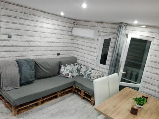 INFINITY Blue 1 - Housity