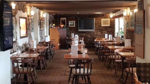 King's Head Inn - Housity