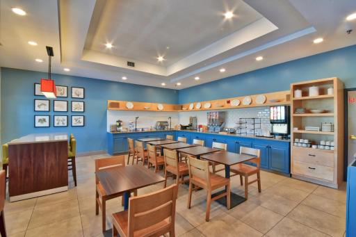 Country Inn & Suites by Radisson Ocala Southwest - Housity