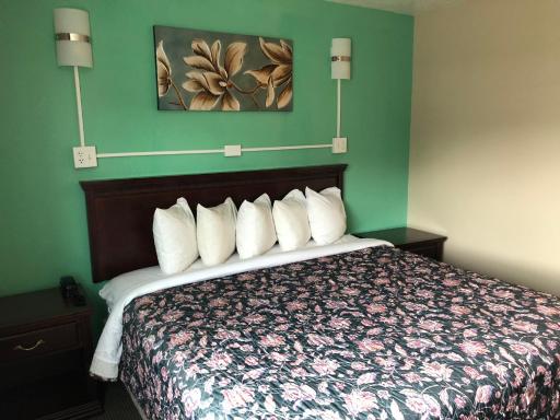 Midtown Inn - Housity