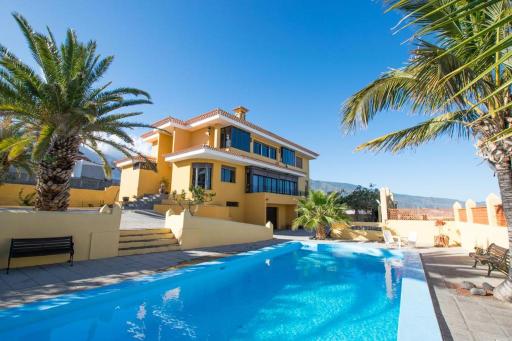 Rural villa with Private Pool - Housity