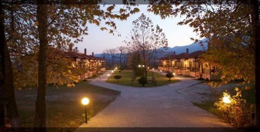 Paradise Studios - Housity