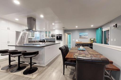 Silverstrand Beach House - Housity