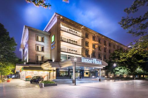 Dunav Plaza Hotel - Housity
