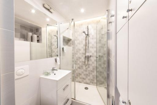 Alma Apartments Grzybowska - Housity