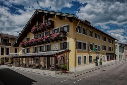 Unterwirt - Housity