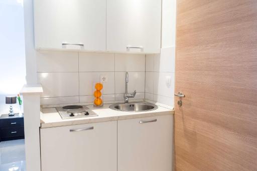 Split Allure Apartments - Housity