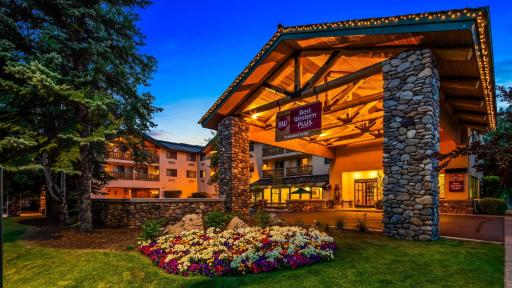 Best Western Plus Kentwood Lodge - Housity