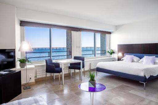 Hotel Le Temps De Vivre - Housity