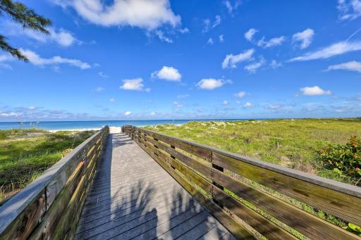 BeachTrail Lodging - Housity