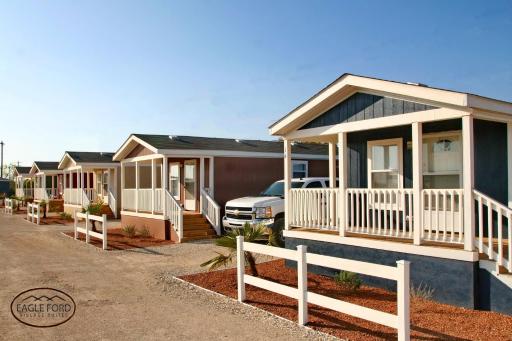 Eagle Ford Village Suites - Housity