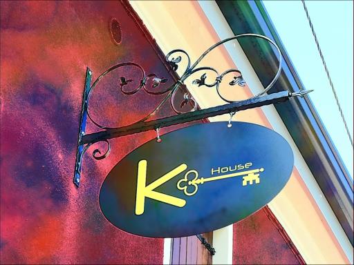 Karingo House - Housity
