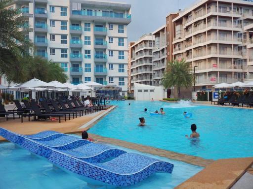 Grand Blue Condominium by Mary - Housity