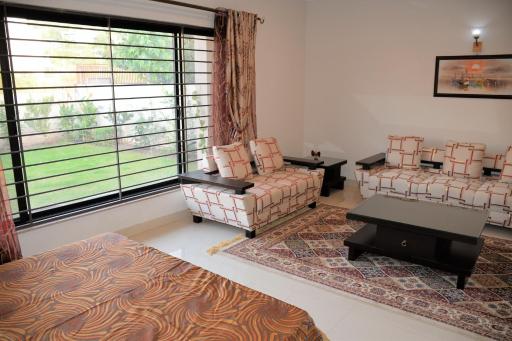 House of Traditions - Family Suite - Housity