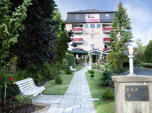 Hotel Sonneneck - Housity