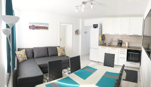 Riverside Ski Apartment - Housity