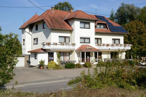 Hotel Bliesbrück - Housity