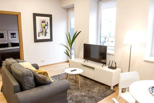 Modern 1BD Apartment in Old Town by Hostlovers - Housity