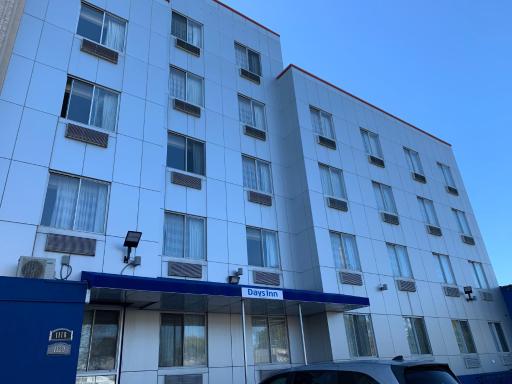 Days Inn by Wyndham Brooklyn Borough Park - Housity