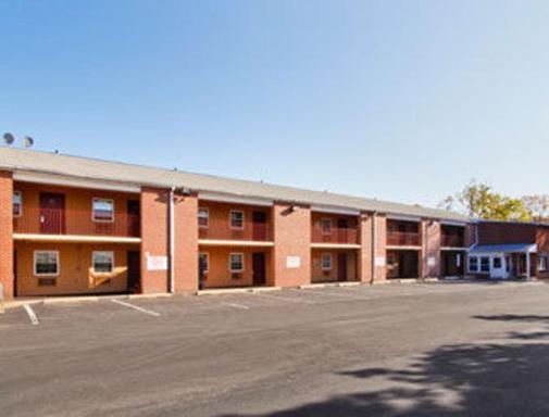 Mainstreet Inn - Housity