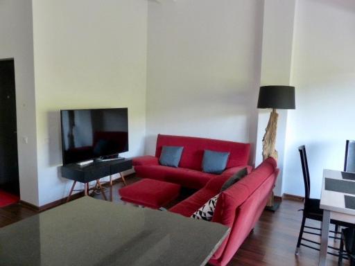 Modern, deluxe apartment in rural part of Floresti, Cluj-Napoca - Housity