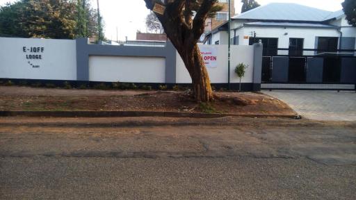 E-JOFF Lodge - Housity