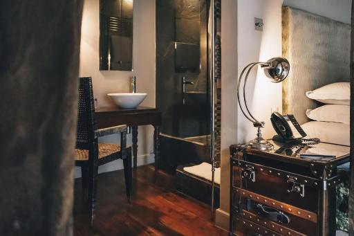 Oddfellows Chester Hotel & Apartments - Housity
