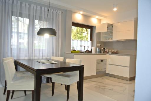 Apartamenty Centrum- Kochanowskiego -dawniej two-bedroom Apartment - Housity