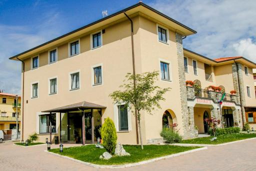 Hotel Santo Stefano - Housity