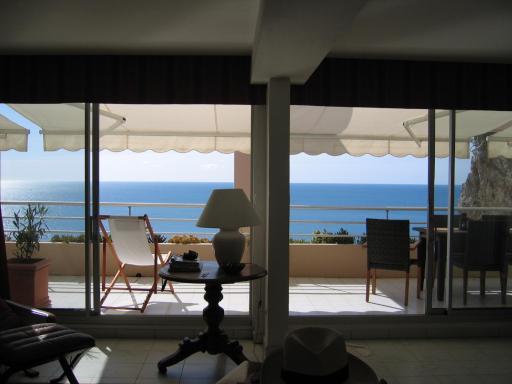 Luxury apartment facing the Mediterranean - Housity