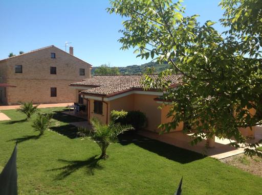 La Mezzina - Housity