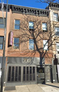 Cozy Fully Furnished Apartment Near Prospect Park & Public Transport - Housity