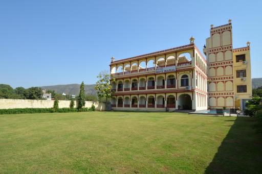 Moti Mahal - A Heritage Haveli - Housity