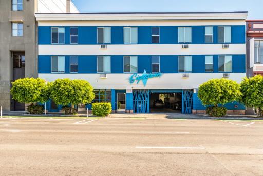 Signature San Francisco - Housity