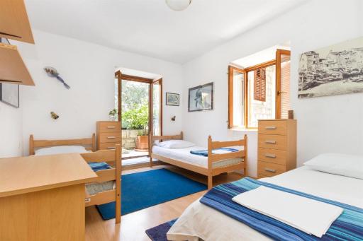 Apartments Varos - Housity