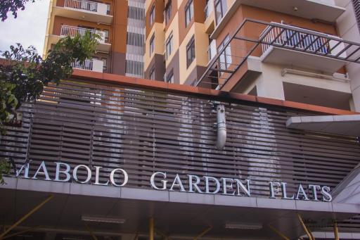 Mabolo Garden Flat a2 free pool gym near Ayalamall - Housity