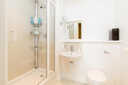 City Centre Penthouse - Housity