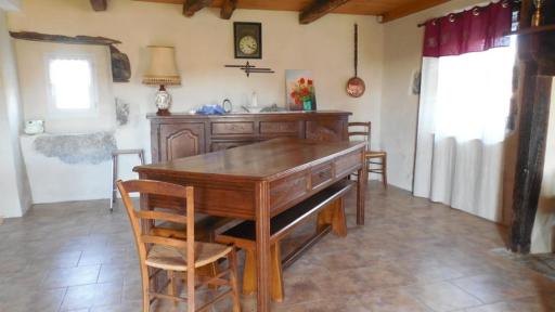 GITE AMOUROUX - Housity