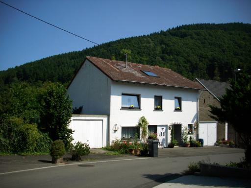 Ferienwohnung an der Kyll - Housity