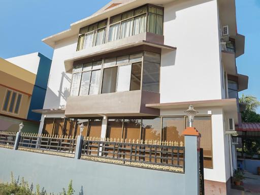 Pemaling Lords Eco Inn Guwahati - Housity
