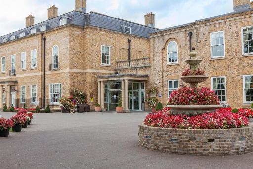 Orsett Hall - Housity