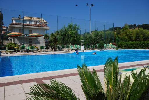 Villaggio Verde Cupra - Housity