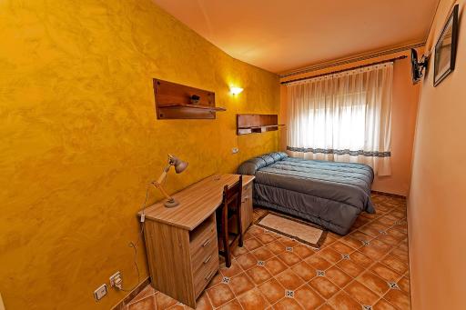 Hostal ROMI - Housity