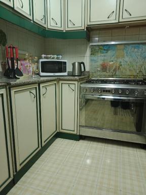 Private Family Apartment in Dokki - Housity
