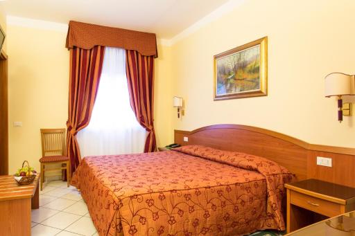 Hotel Ristorante Paladini - Housity