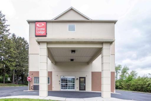 Econo Lodge Harrisburg - Hershey - Housity