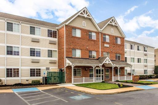 MainStay Suites Greenville Airport - Housity