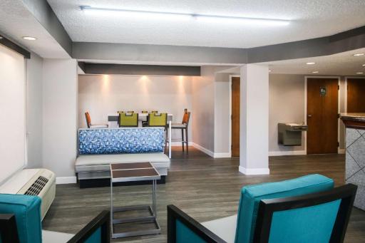 Quality Inn Clinton - Laurens I-26 - Housity