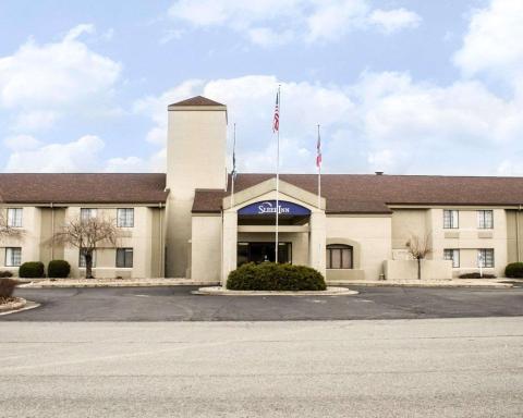 Sleep Inn Summersville - New River Gorge Area - Housity