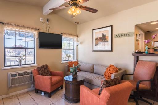 1st Interstate Inn Montrose - Housity